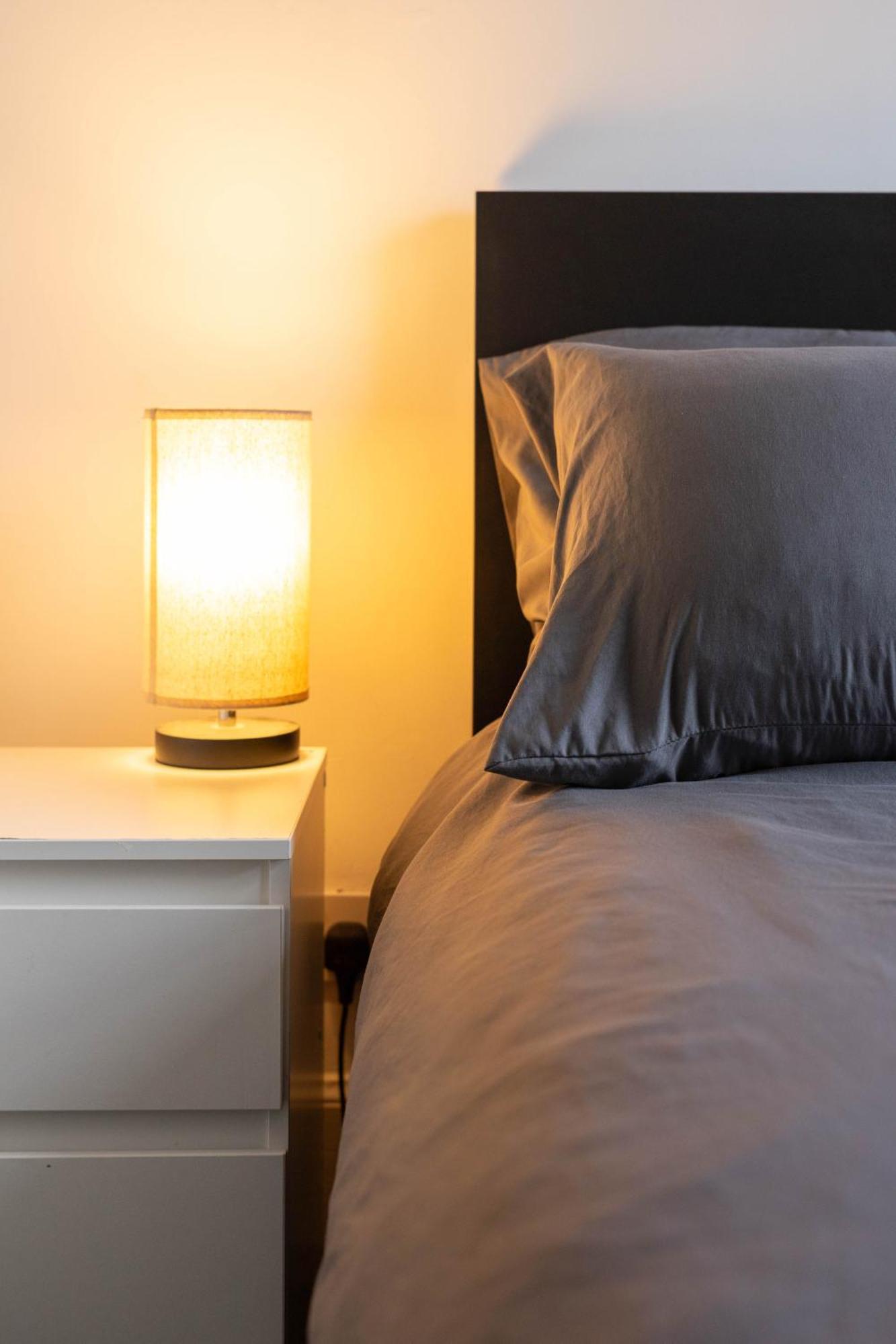 Cosy Leith Escape - Edinburgh City ภายนอก รูปภาพ